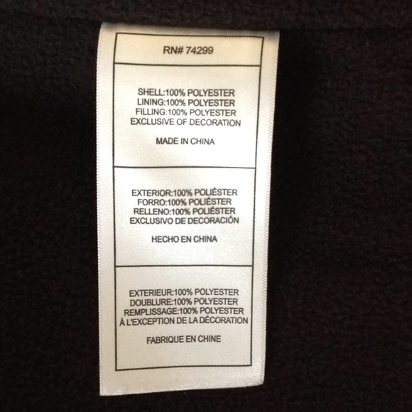 🅰️ Canada Weather Gear - Unisex 'Puffer Vest' - Picture 7 of 8